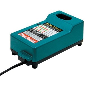 *BATTERY CHARGER MAKITA 7.2/9.6