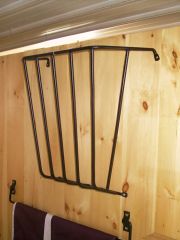 SR1475 WALL HAY RACK PAINTED