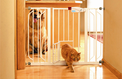 EXTRA WIDE WALK THRU PET GATE